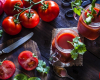 Dietoloq xəbərdarlıq etdi: pomidor suyu bəzi hallarda zərərli ola bilər