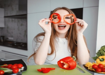 Gənc yaşda sağlam olmaq üçün bunları yeyin