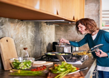 Qış aylarında şam yeməyi üçün ən uyğun vaxt müəyyən edildi