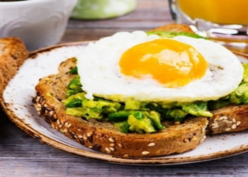 Səhər yeməyini gücləndirən sirr: həm lif, həm də enerji verən “yağlı” məhsul