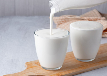 Kefir pəhrizinin gizli riskləri: mütəxəssis xəbərdarlıq etdi