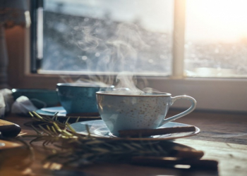 Endokrinoloq qışda bədəni isidən ən faydalı içkiləri açıqlayıb