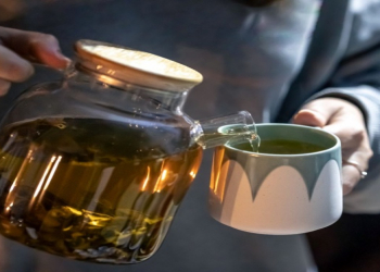 Alimlər çayı maksimum fayda ilə dəmləməyin yolunu açıqladı