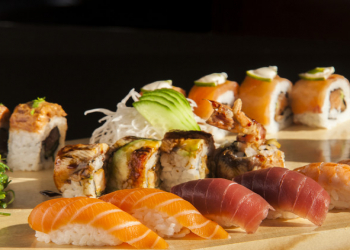 Dietoloq: Suşi və rollar adi balığı əvəz etmir