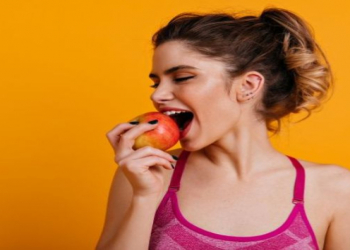 Saç sağlamlığı üçün üç meyvə