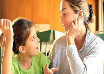 Uşağa ev tapşırıqlarında nə vaxt kömək etmək daha yaxşıdır?