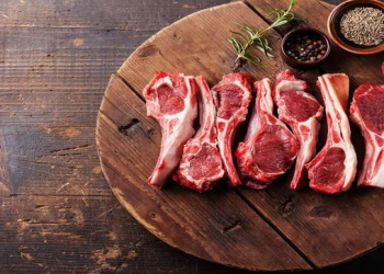 Diyetoloq keyfiyyətli quzu ətini necə seçməyin yollarını açıqlayıb