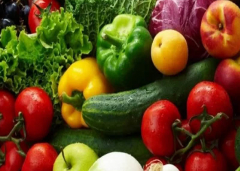 Çoxumuzun tərəvəz hesab etdiyi bitki ən sağlam meyvə seçildi