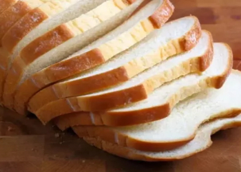 Ağ çörəyin hansı faydaları var?