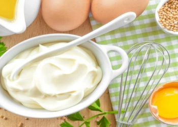 Mayonezlə bağlı miflər: həqiqətlər və maraqlı faktlar