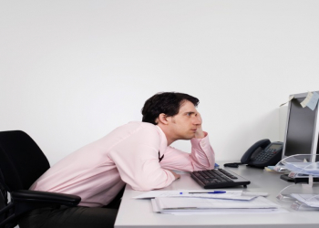 Uzun müddət oturmaq ürək-damar sağlamlığı üçün risk yaradır