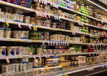 Yüksək dərəcədə emal olunmuş qidalar sümük sağlamlığına mənfi təsir göstərə bilər.