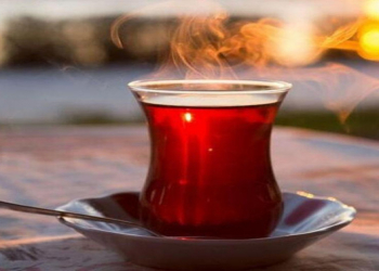 Qaynar çayın yanında soyuq su içmək orqanizmə necə təsir edir?