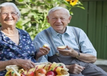 99 yaşlı İkinci Dünya Müharibəsi veteranı uzunömürlülüyün sirlərini bölüşüb