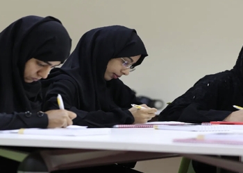 İranda zəhərlənən şagirdlərin sayı durmadan artır