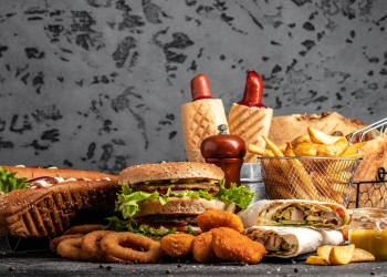 100 gün ərzində yalnız fast food yeyib və 26 kiloqram arıqlayıb