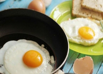 Yumurta qızartarkən niyə diş çöpünə ehtiyacınız var? 