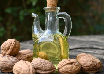 Arıqlamağa kömək edən üç yağlı qida