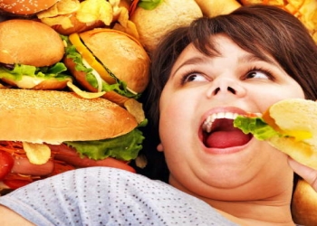 "Fast food" sevənləri nə gözləyir? - Həkimdən XƏBƏRDARLIQ