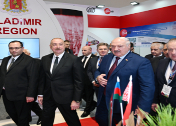 Azərbaycan və Belarus prezidentləri “Caspian Agro” və “InterFood Azerbaijan” sərgiləri ilə tanış olub