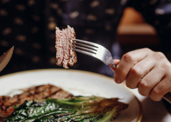 Böyüklər üçün gündəlik protein qəbulu nə qədər olmalıdır?