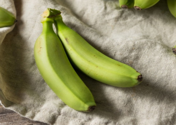 Alimlər yaşıl bananın gözlənilməz sağlamlıq faydaları