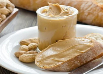 Fıstıq pastasını arıqlamaq istəyənlər necə yeməlidir — faydası, miqdarı və düzgün birləşmələr