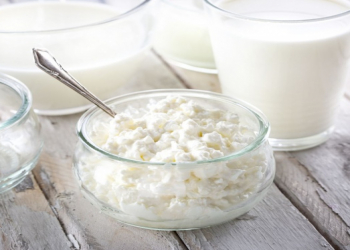 Gecə yeyildikdə daha faydalı olan qida: mütəxəssis ideal məhsulu açıqladı