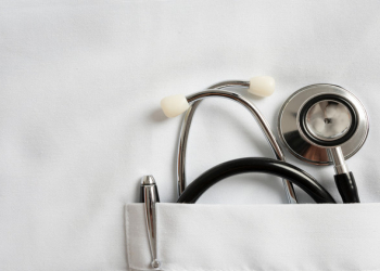 Botulizmə qarşı diqqət: gözlərin cüt görməsi simptom ola bilər