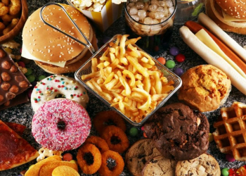 Beyin sağlamlığını təhdid edən qidalar