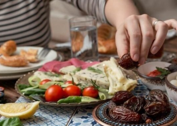 Ramazanda sizi uzun müddət tox saxlayan 8 güclü qida