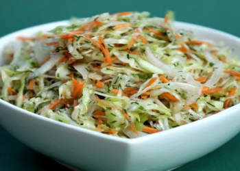 Təbii, asan və dadlı kələm salatının hazırlanma qaydası