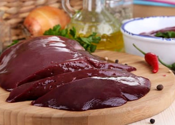 B12 vitaminini zirvəyə çatdıran qaraciyər