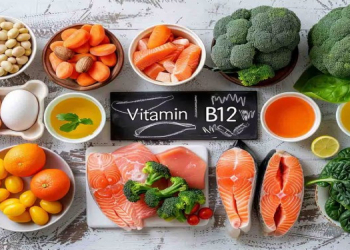 B12 vitamini çatışmazlığı hansı gizli simptomlarla özünü göstərir?