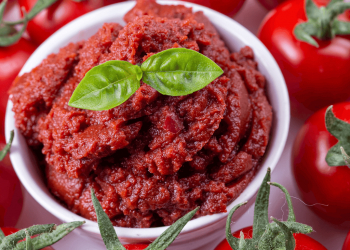Tomat pastası xeyirlidirmi?