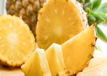 Ananas sümük toxumasını möhkəmləndirir və zədələnmələrin qarşısını alır