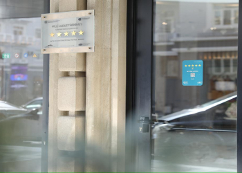 “Intercontinental Hotel Baku” nəzdində fəaliyyət göstərən “Xəmsə” restoranına “5 ulduz” sertifikatı təqdim olundu