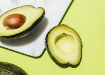 Avokadonun daha tez yetişməsi üçün şəkərdən necə istifadə etməli