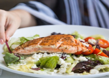 Həkim axşam yeməyinin zərəri ilə bağlı əsas mifi təkzib edib