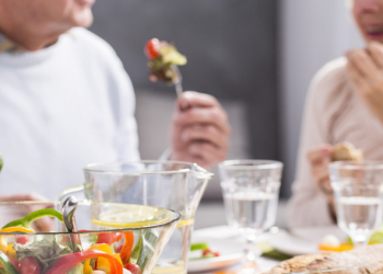 Sağlam yaşlanmağın 5 sirri