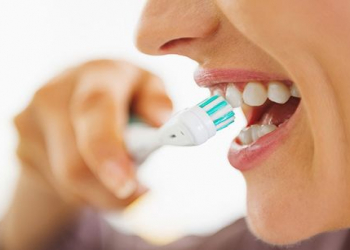 Sağlam təbəssüm üçün sadə qayda açıqlandı