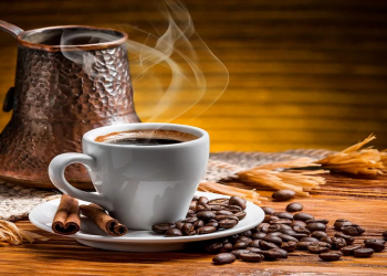 Sağlam seçimlərlə təzyiqi qoruyun: qəhvə hər kəs üçün təhlükəsiz deyil