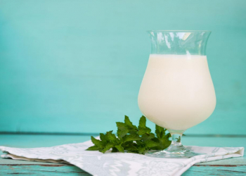 Qan şəkərinə faydalı yay içkiləri