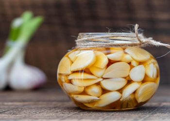 Balda marinad edilmiş sarımsaq nə vaxt yeyilməlidir?