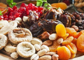 Qurudulmuş meyvələrdə parafini necə təhlükəsiz təmizləmək olar