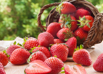 Gündə cəmi 2 porsiya çiyələk ürək və beyin sağlamlığını gücləndirir