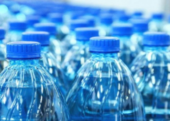 Plastik butulkadakı su niyə təhlükəli hesab olunur?